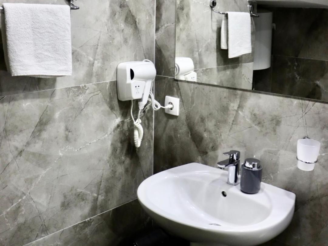 Bed and Breakfast Mala Plaza Ulcinj Zimmer foto