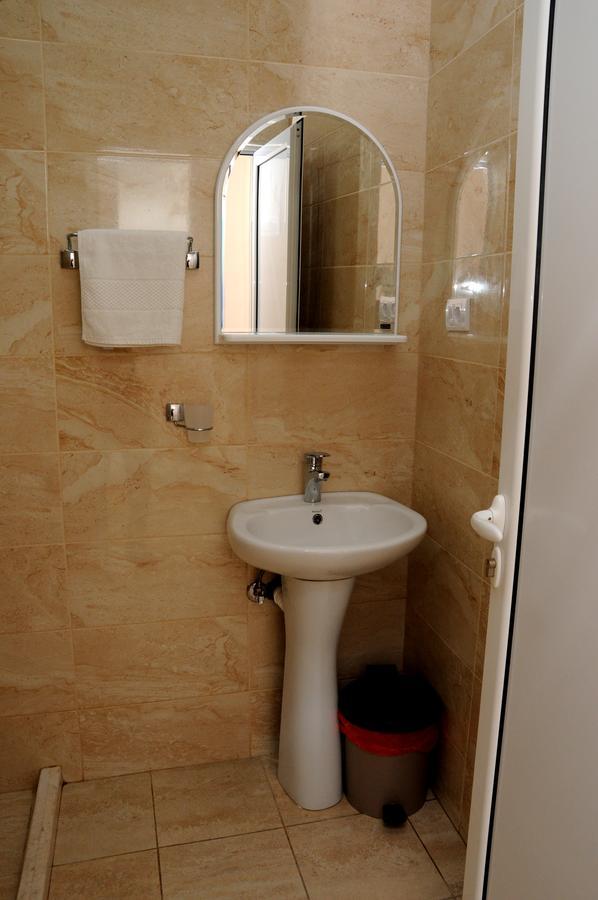 Bed and Breakfast Mala Plaza Ulcinj Exterior foto